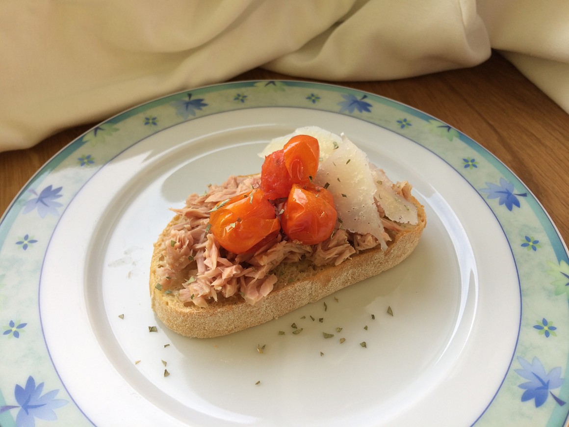 Bruschetta mit Thunfisch