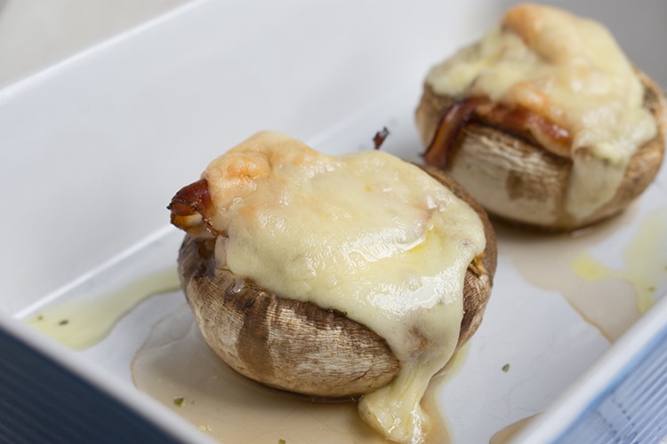 Gefüllte Champignons mit Harzer Käse