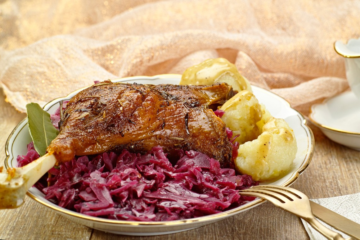 Gebratene Gänsekeulen