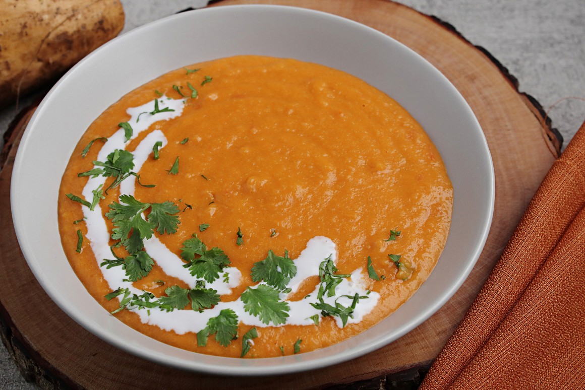 Süßkartoffelsuppe mit Erdnuss