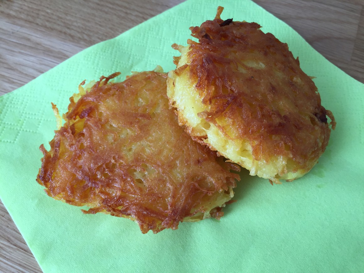 Kartoffelpuffer mit rohen Kartoffeln Rezept