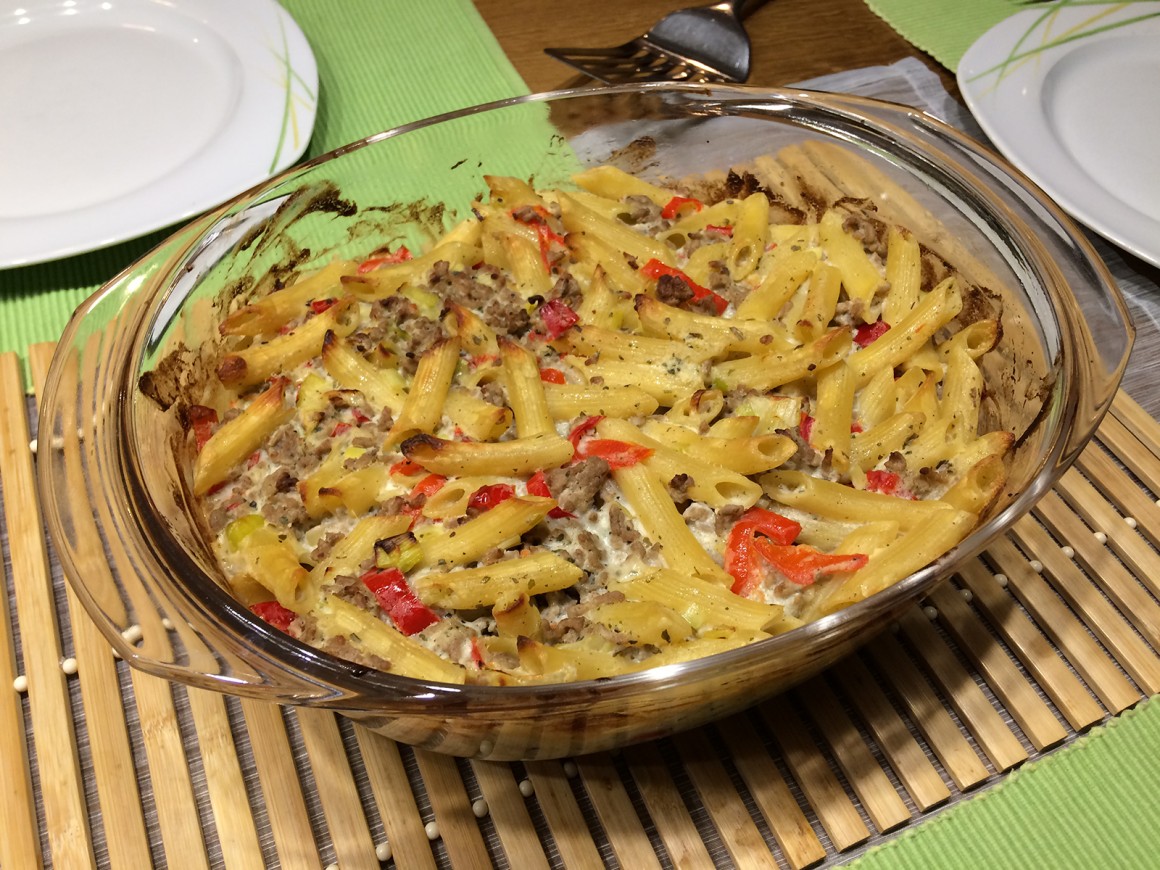 Penne-Hackfleisch-Auflauf