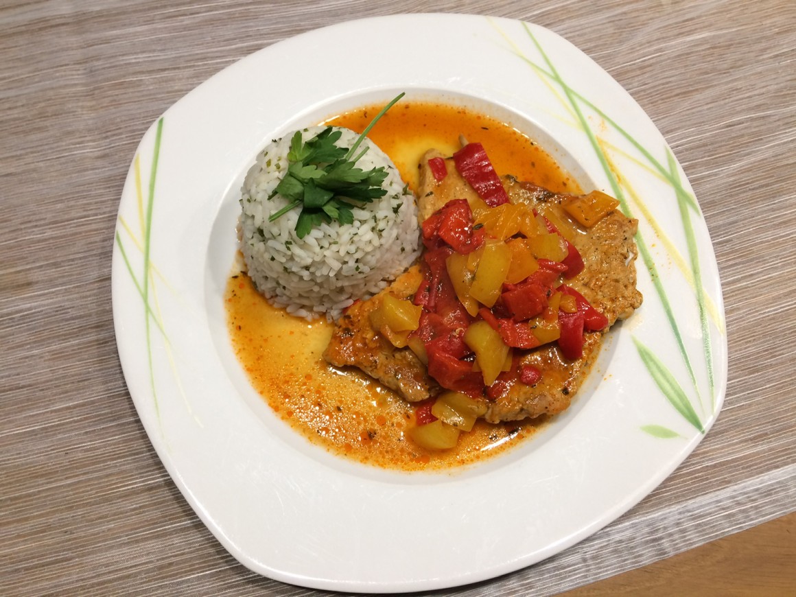 Paprikaschnitzel mit Reis