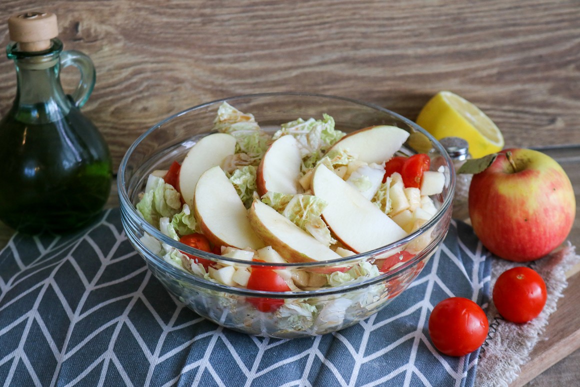 Romana-Salat mit Apfel-Balsamico - Rezept