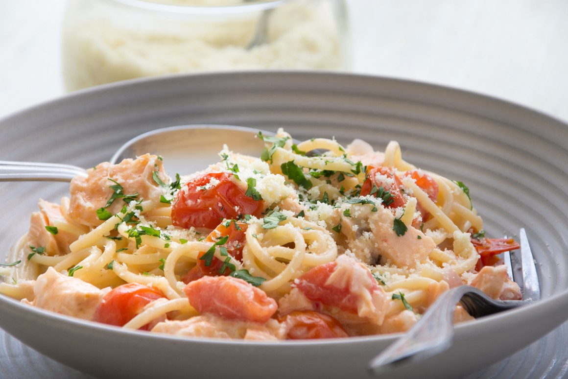 One Pot Pasta mit Lachs