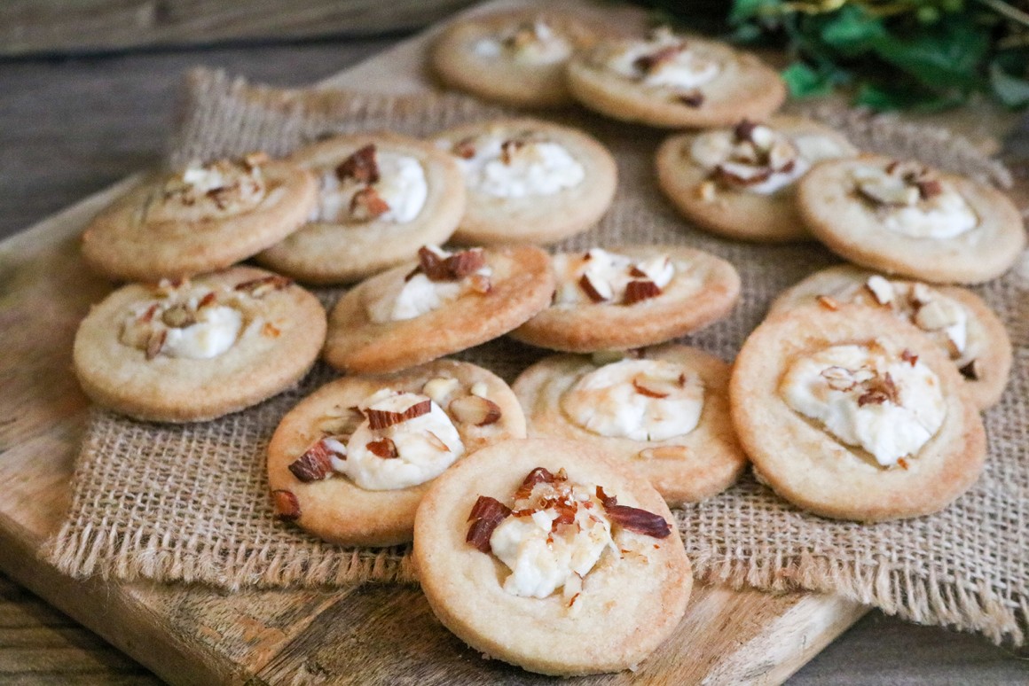 Schmandplätzchen mit Zimt