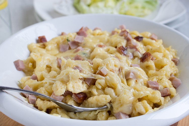 Kässpätzle mit Speck