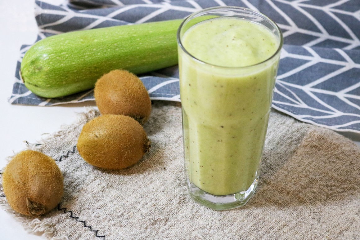 Kiwi-Zucchini-Smoothie
