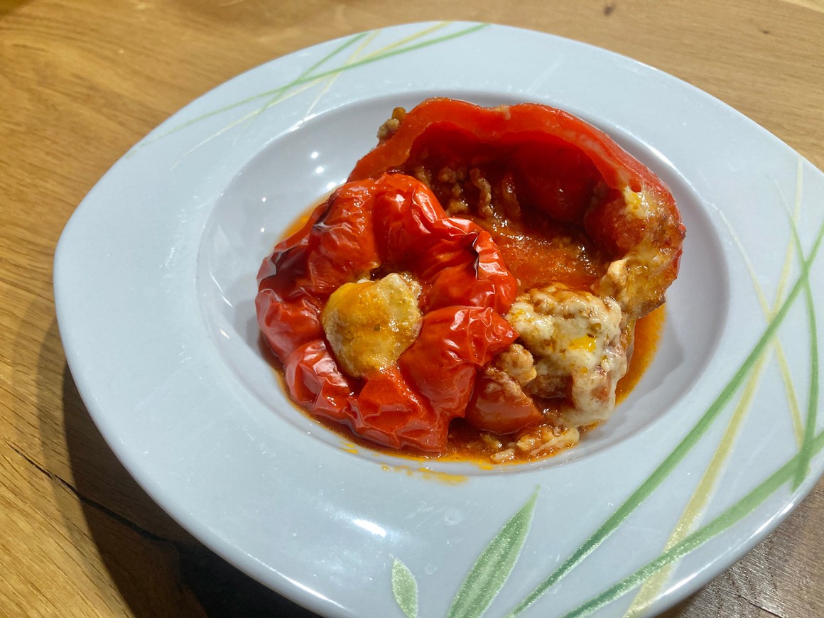 Gefüllte Paprika mit Hackfleisch