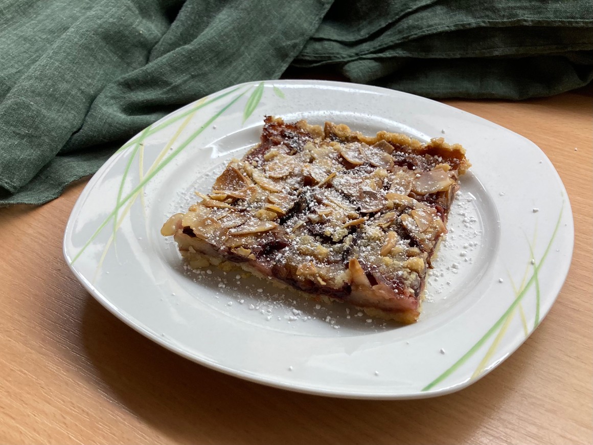Zwetschgen-Streusel-Blechkuchen