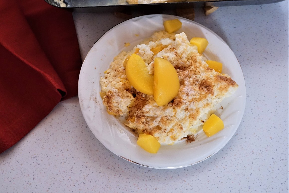Reisauflauf mit Pfirsichen