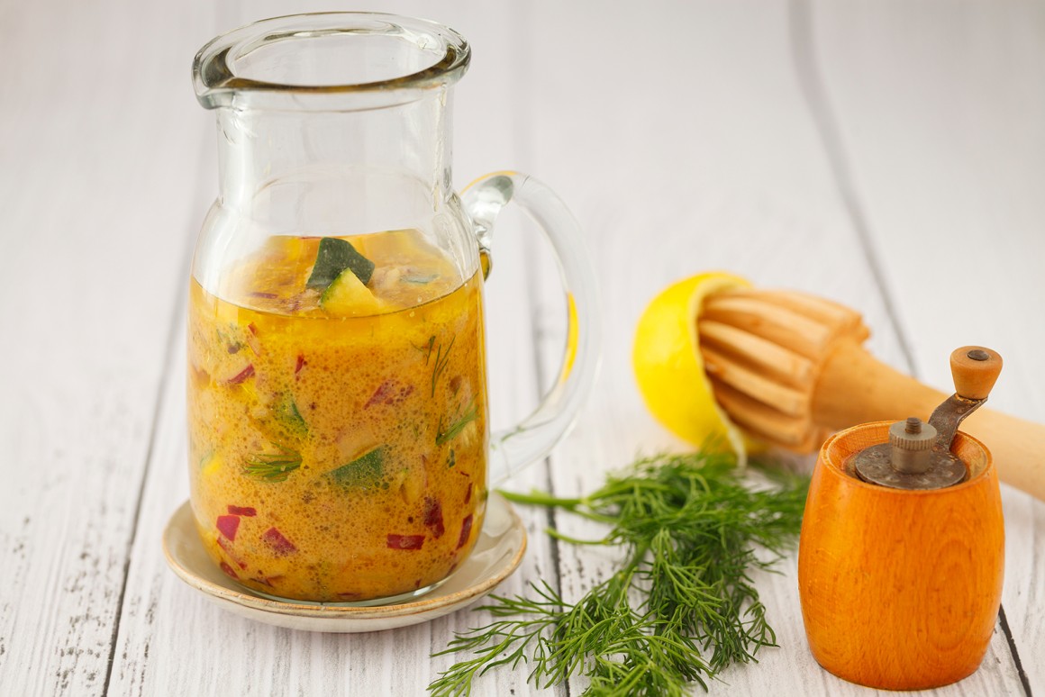 Rohkost Senf-Dressing