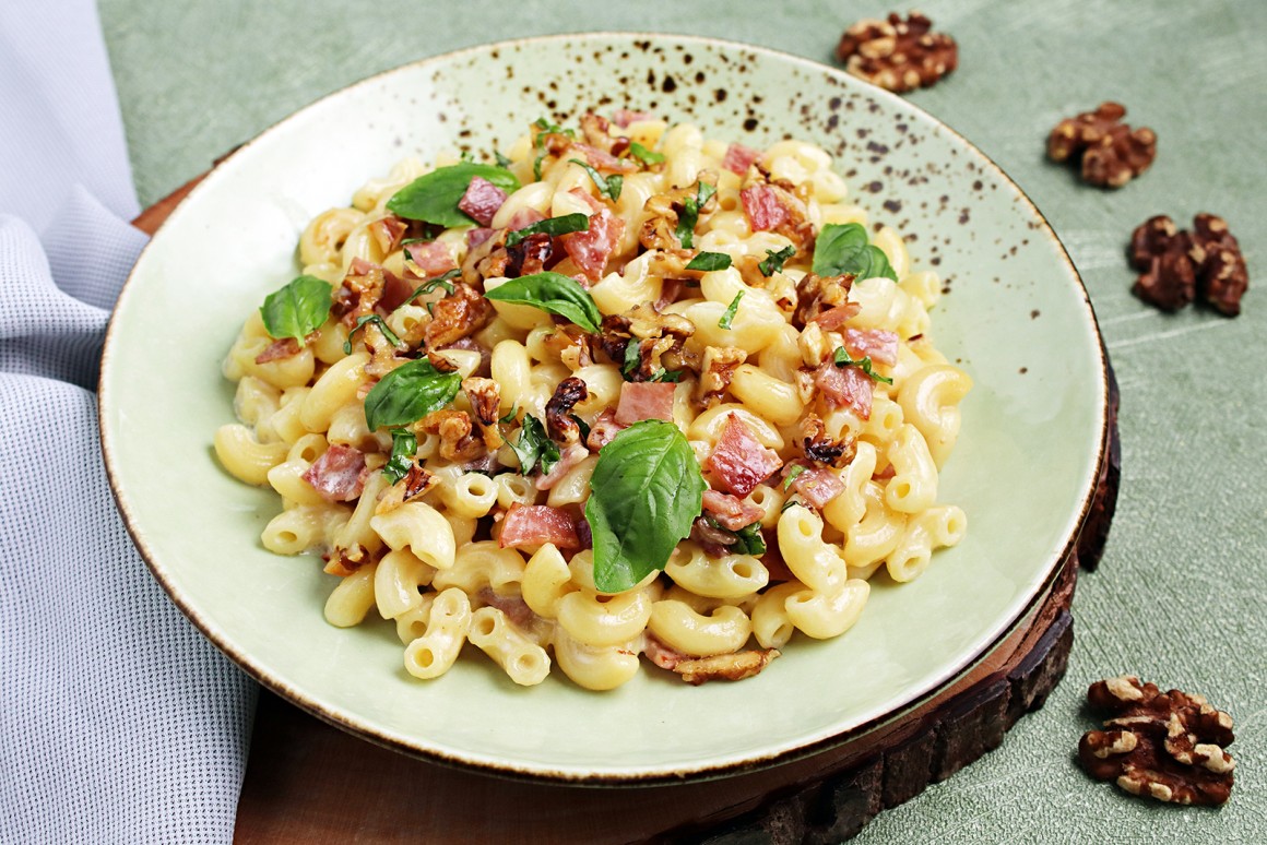 Makkaroni in Walnusssauce