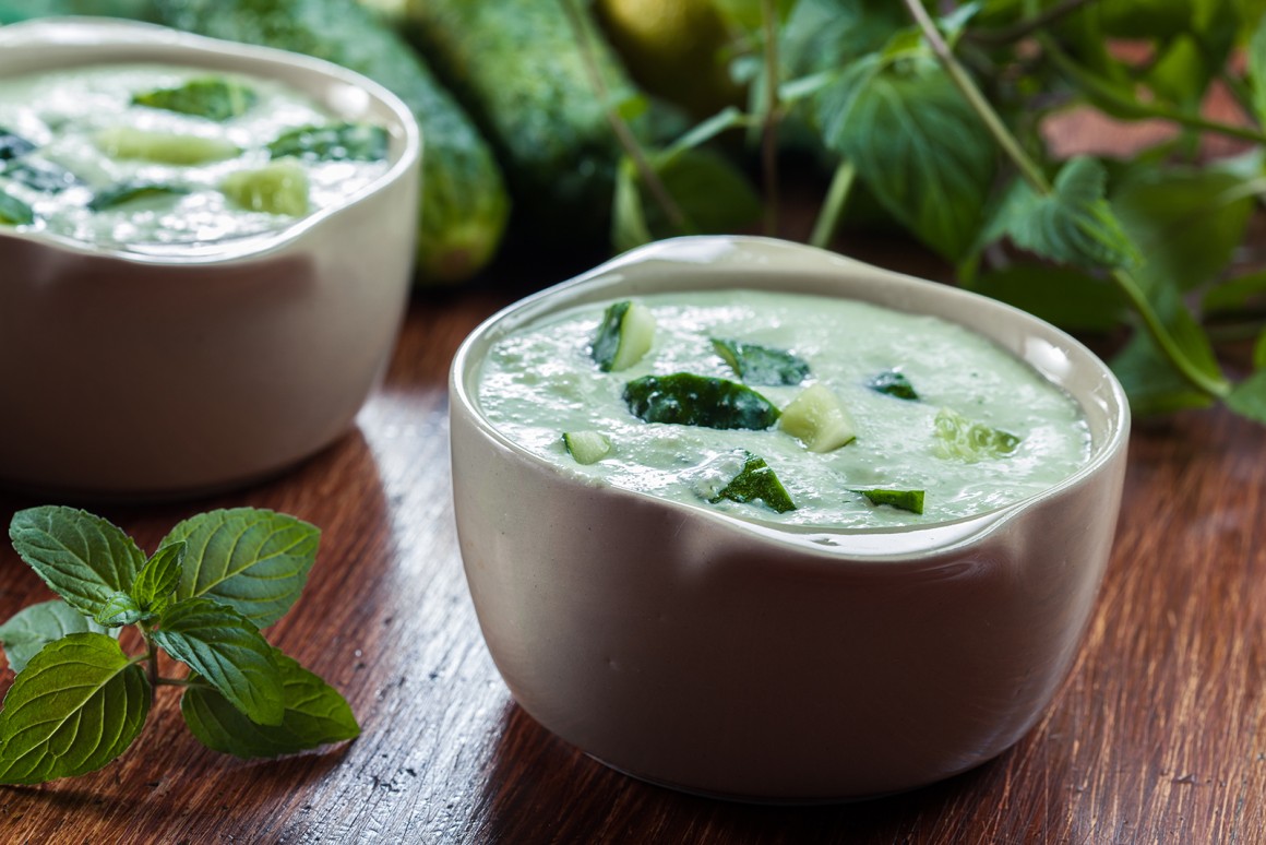 Kalte Gurkensuppe mit Minze