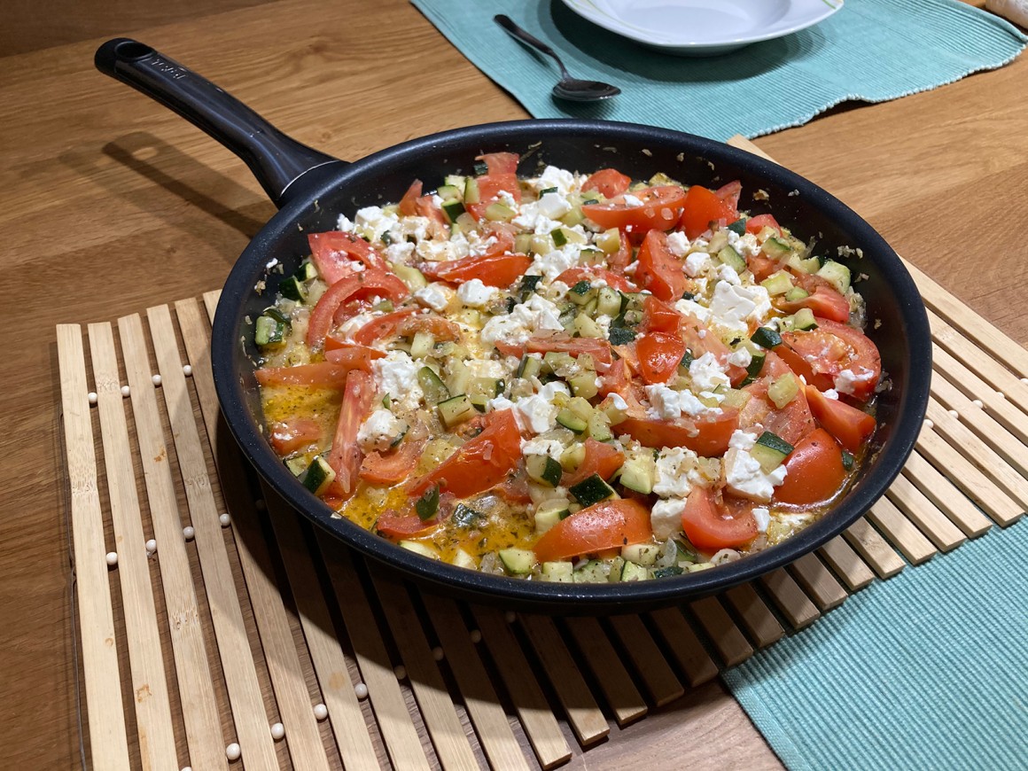 Edle Zucchinipfanne mit Tomaten