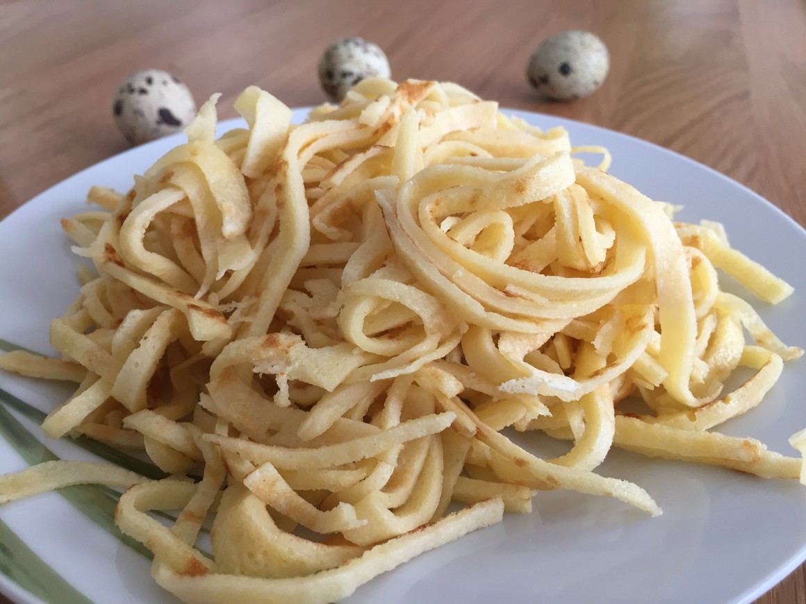 Flädle mit Wachteleiern