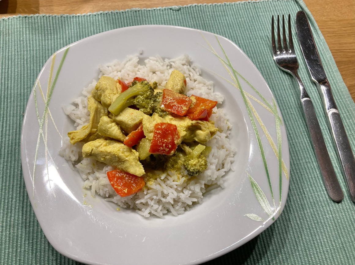 Hähnchen-Curry mit Reis