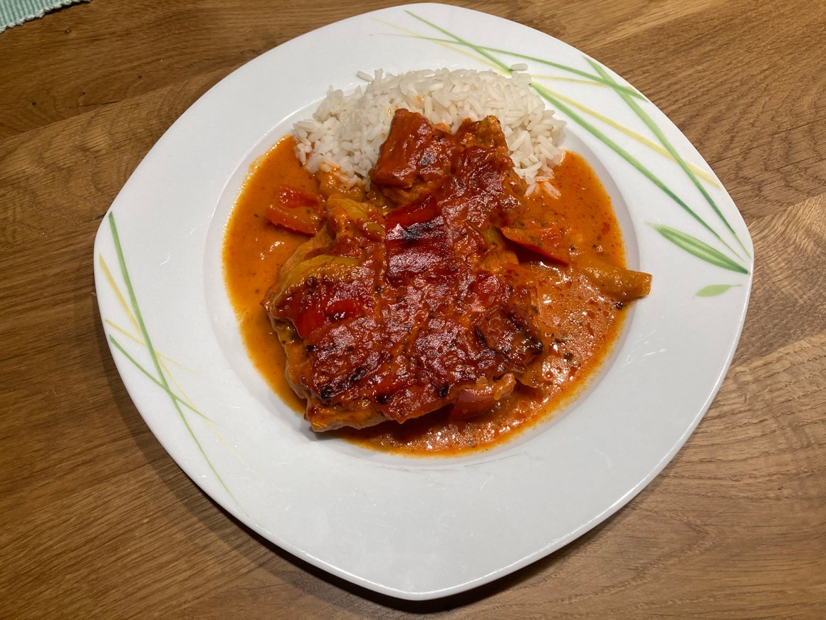 Schnitzel in Paprikasoße