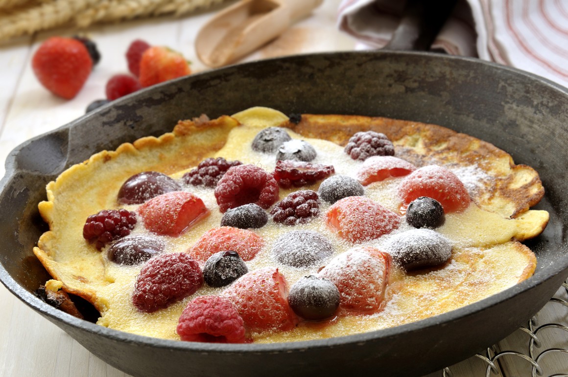 Pfannkuchen mit frischen Beeren