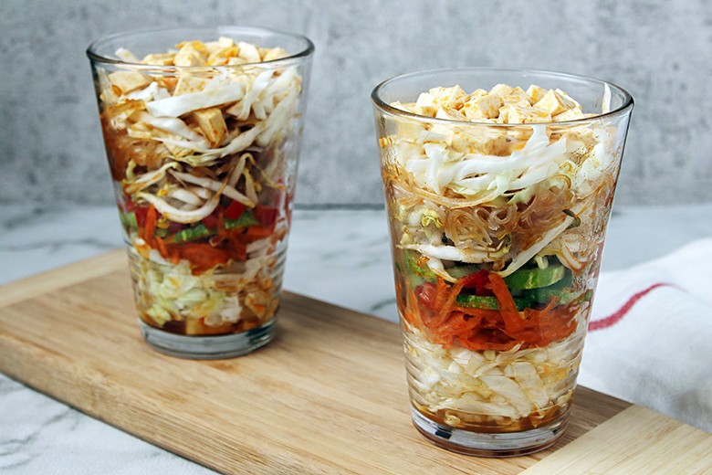 Asiatischer Schichtsalat
