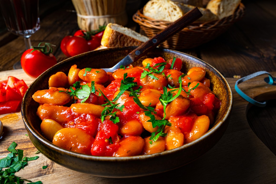 Riesenbohnen in Tomatensauce