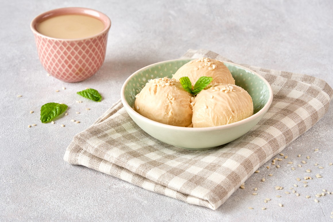 Veganes Sesam-Eis
