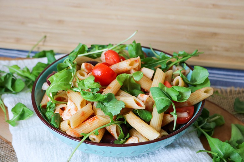 Mediterraner Nudelsalat