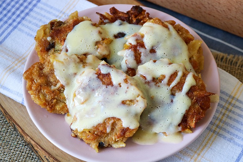Nudelplätzchen mit Vanillesauce