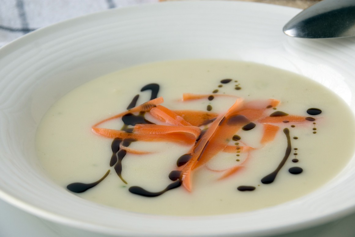 Schwarzwurzelsuppe mit Ingwer - Rezept