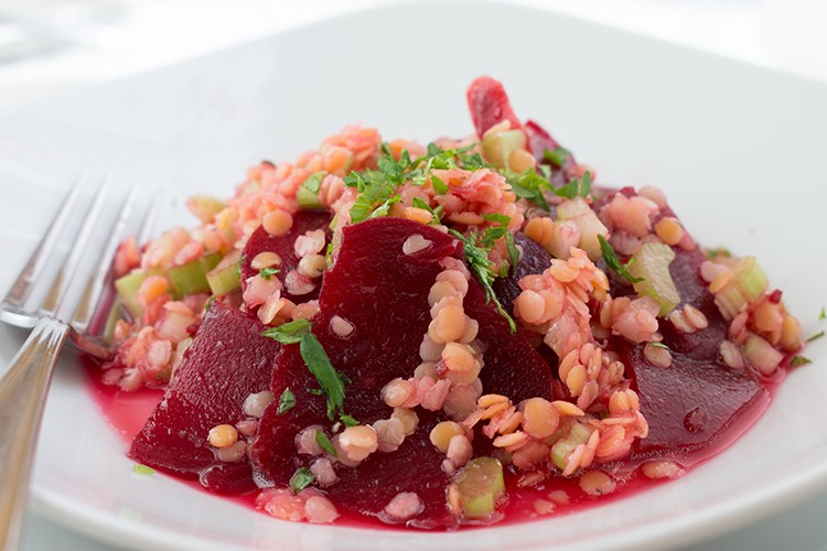 Rote Linsen-Salat