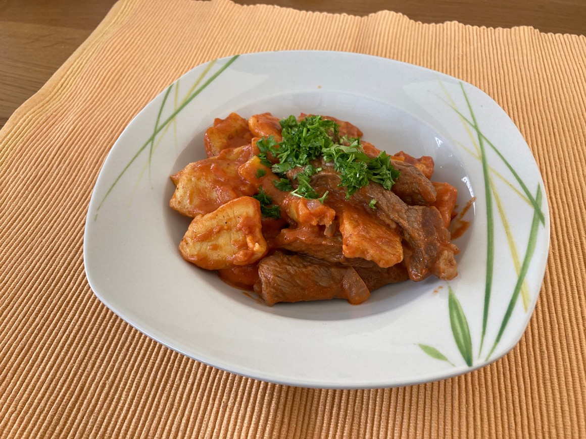 Gnocchi-Pfanne mit Rindfleisch