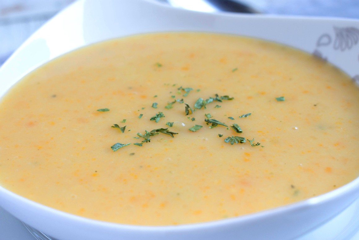 Gemüse-Ingwer-Suppe