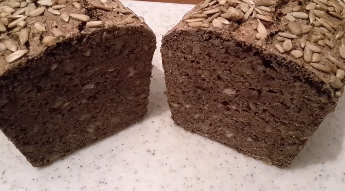 Vollkornbrot mit Hefe