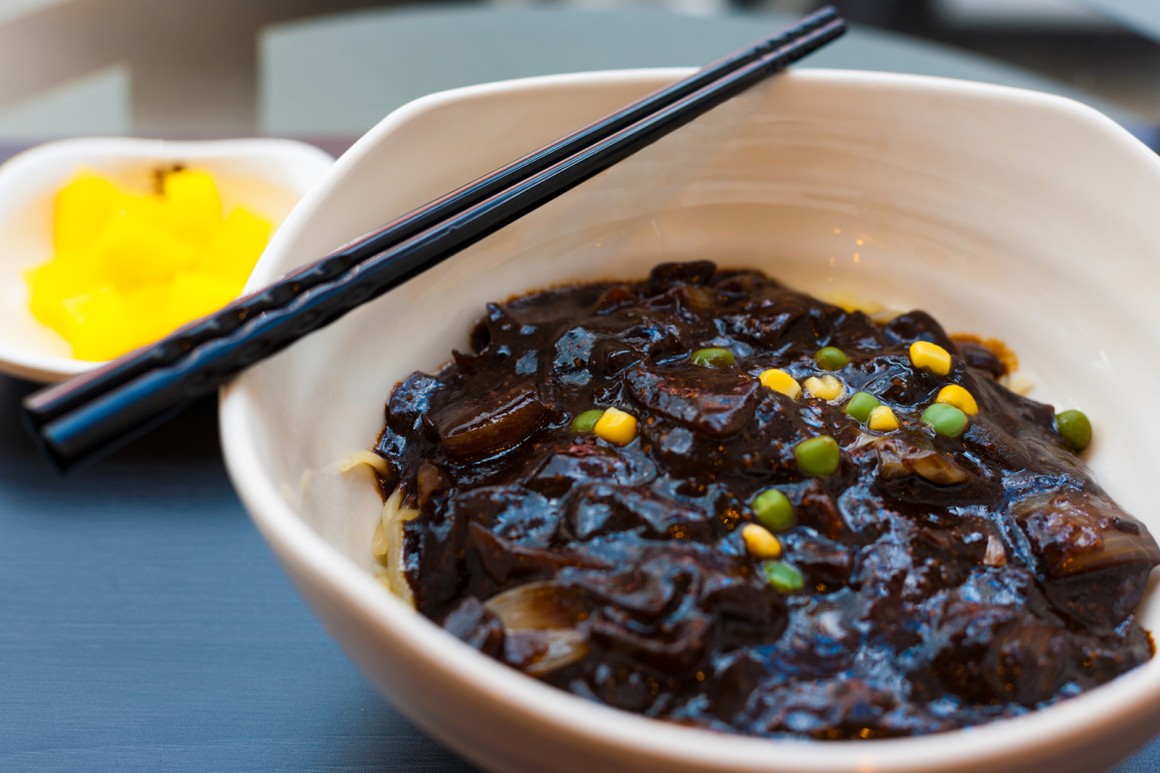 Jjajangmyeon