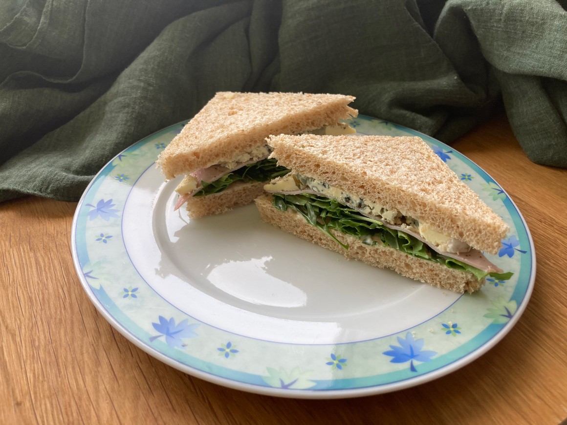 Clubsandwiches mit Rucola