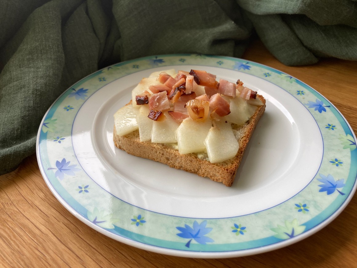 Roquefort-Toast