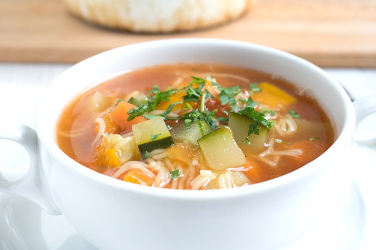 Blitz-Nudelsuppe