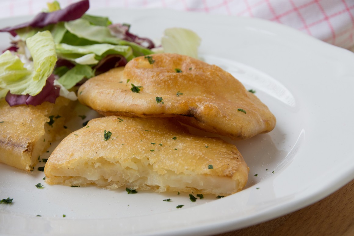 Sellerie in Kräuterbackteig