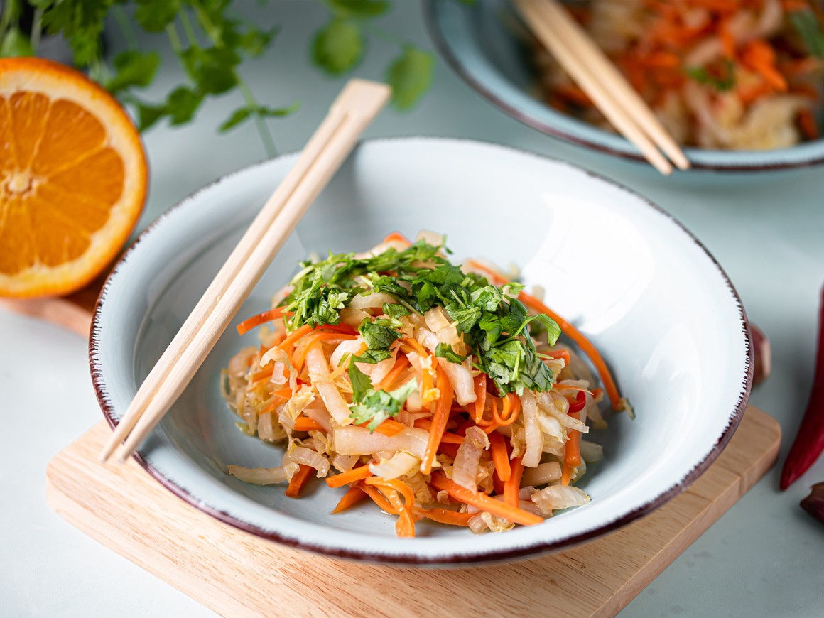 Chinakohl mit Honig aus dem Wok