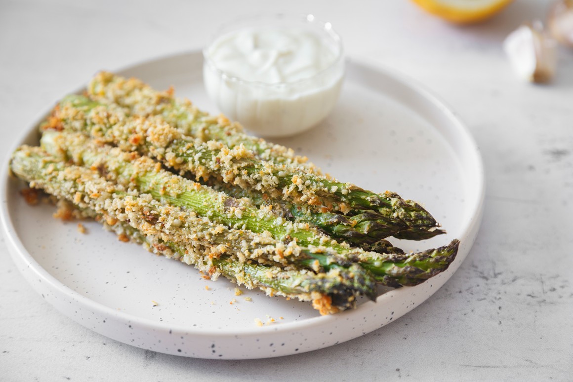 Knusperspargel mit Knoblauchcreme - Rezept