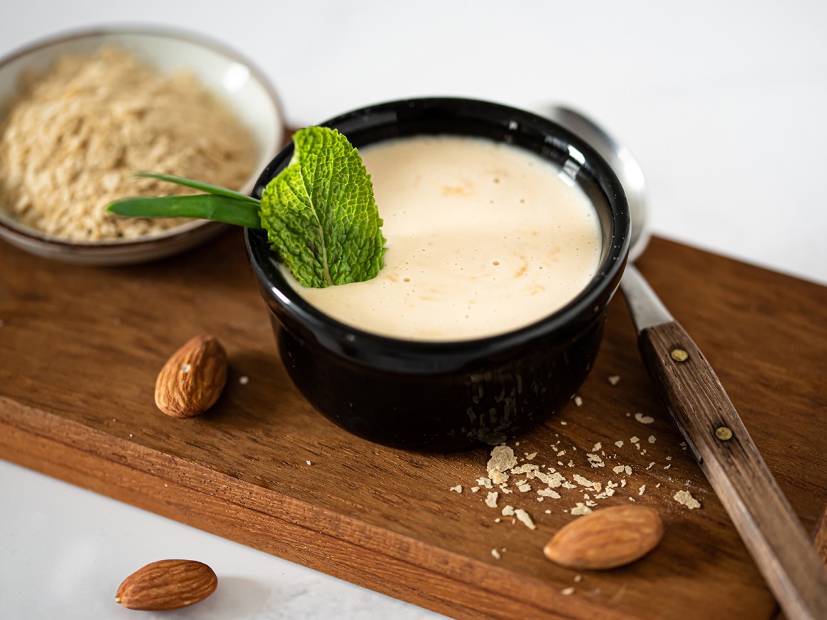 Vegane Käsesauce aus Mandelmus