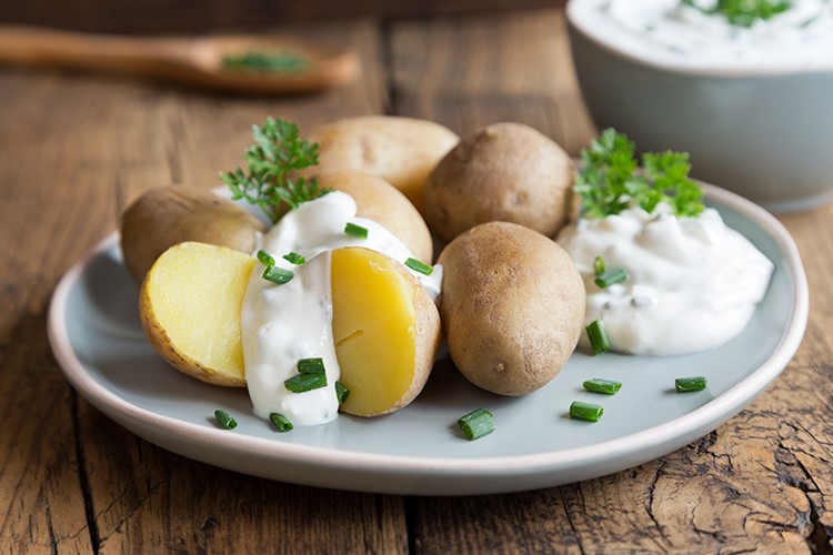 Pellkartoffeln mit Quark