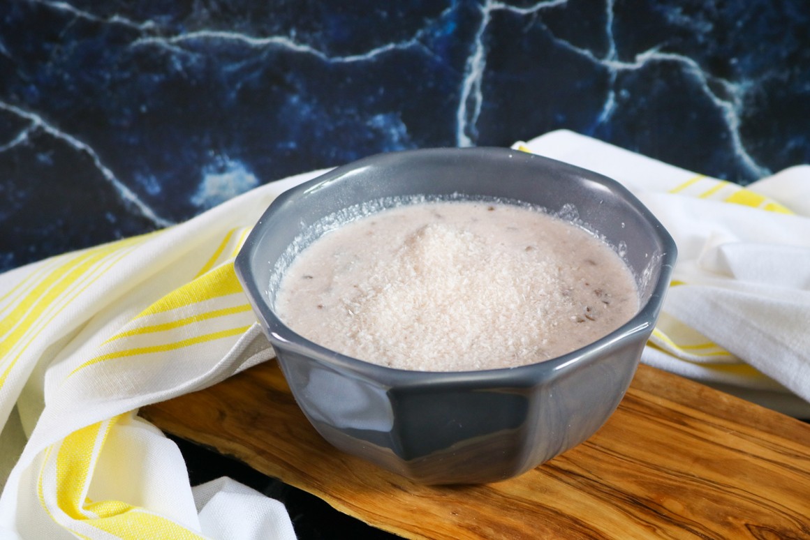 Erdbeer-Kokos-Porridge
