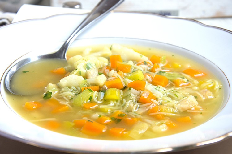 Gemüsesuppe