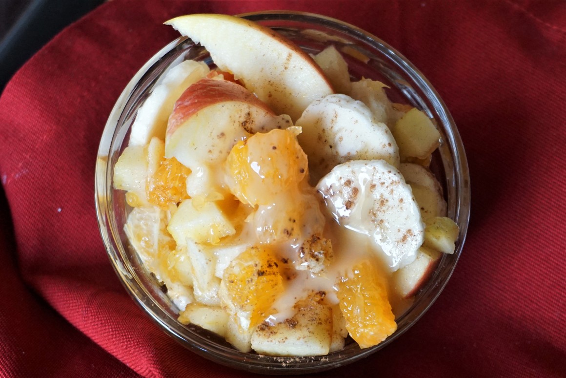 Obstsalat mit Eierlikör - Rezept