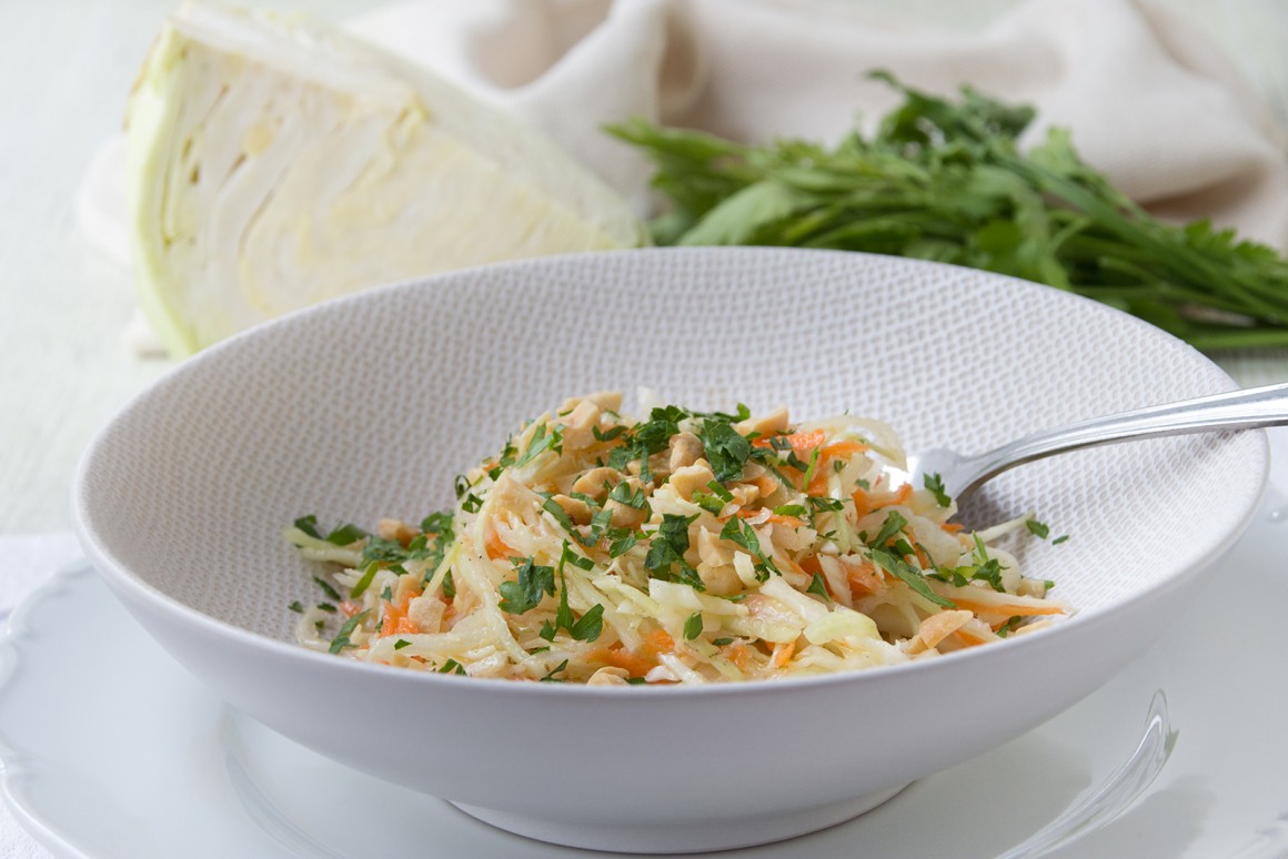 Weißkohlsalat mit Möhren - Rezept