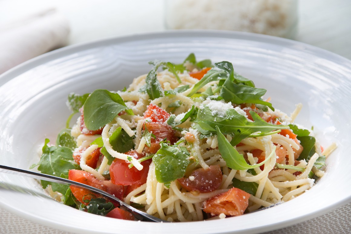 Mediterraner Spaghettisalat - Rezept