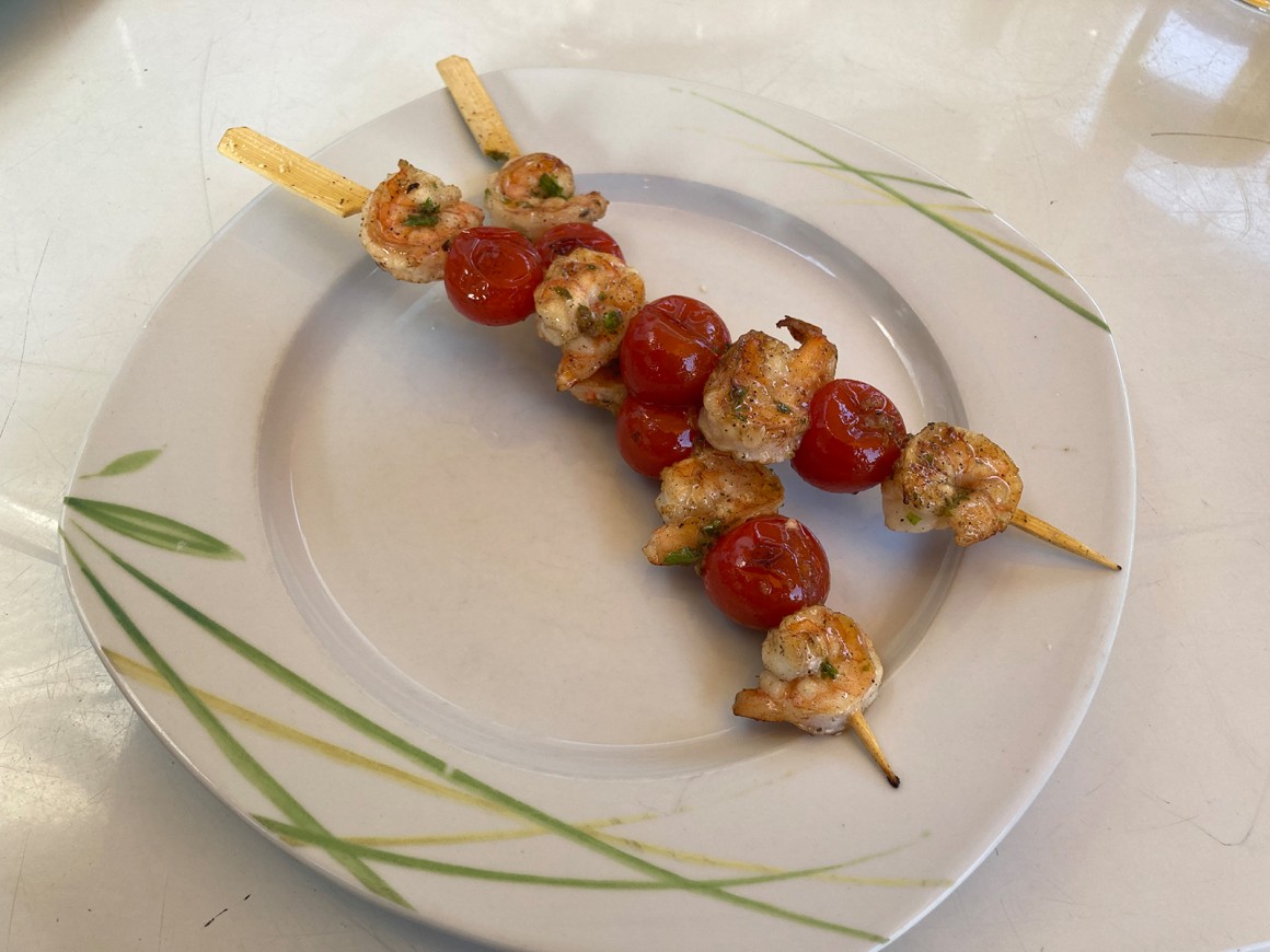 Garnelen-Spieße mit Tomaten