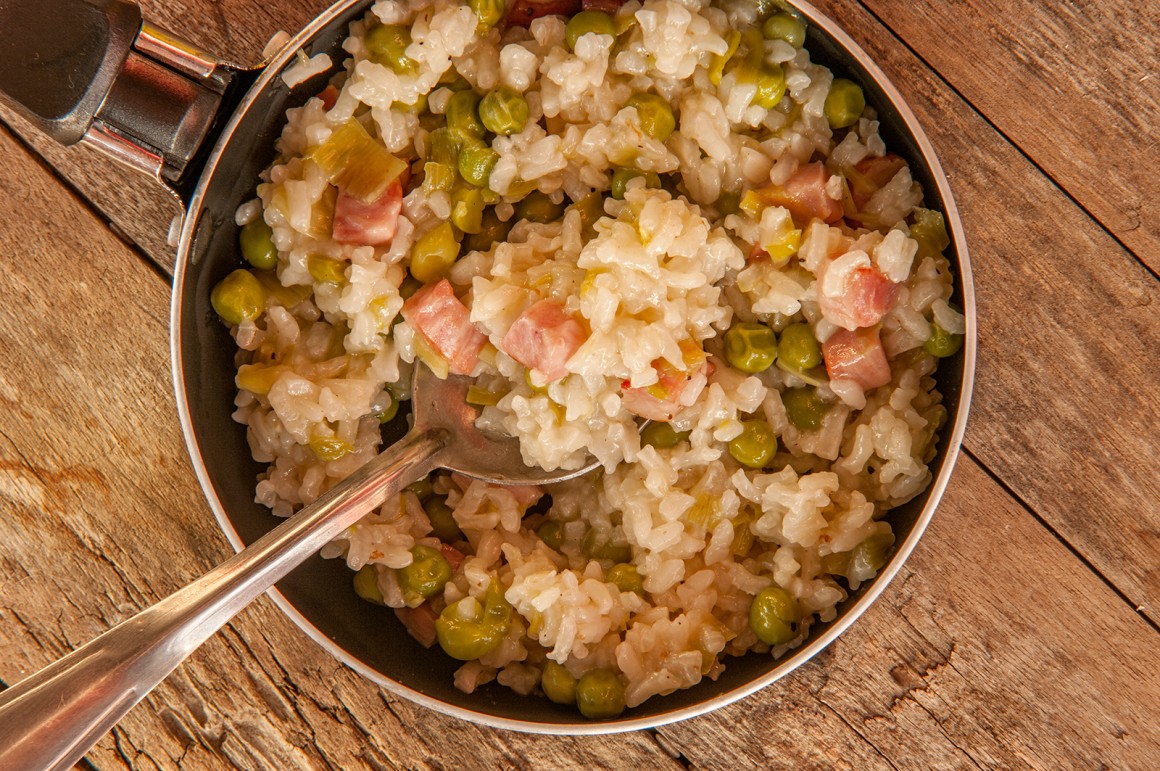 Erbsen-Risotto mit Speck