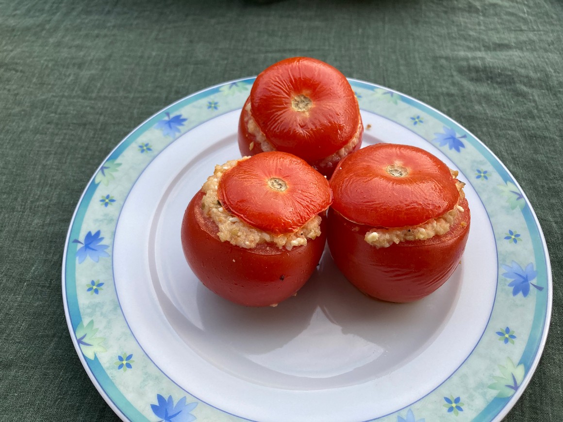 Gefüllte Tomaten vom Grill